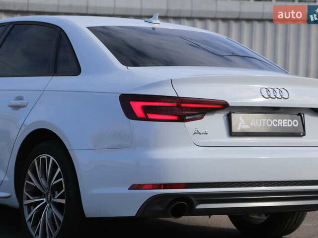 Білий Ауді А4, об'ємом двигуна 2 л та пробігом 74 тис. км за 21500 $, фото 7 на Automoto.ua