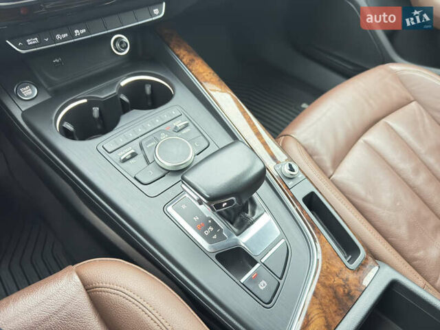 Білий Ауді А4, об'ємом двигуна 1.98 л та пробігом 97 тис. км за 19999 $, фото 25 на Automoto.ua