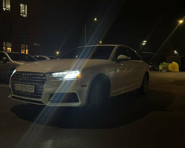 Белый Ауди А4, объемом двигателя 1.98 л и пробегом 103 тыс. км за 19000 $, фото 1 на Automoto.ua