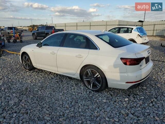 Белый Ауди А4, объемом двигателя 2 л и пробегом 50 тыс. км за 4000 $, фото 1 на Automoto.ua