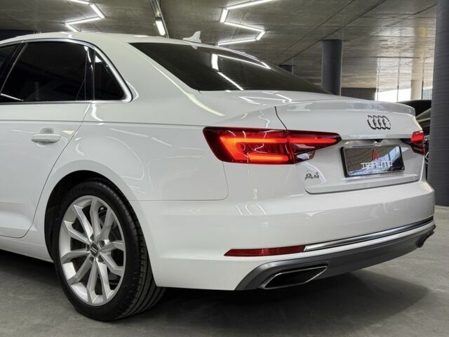 Белый Ауди А4, объемом двигателя 2 л и пробегом 97 тыс. км за 18900 $, фото 15 на Automoto.ua