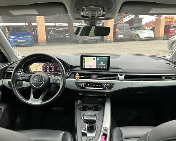 Білий Ауді А4, об'ємом двигуна 2 л та пробігом 98 тис. км за 25000 $, фото 15 на Automoto.ua