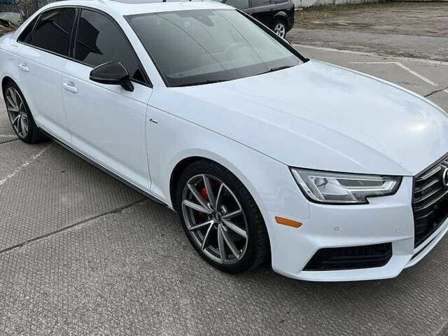 Білий Ауді А4, об'ємом двигуна 2 л та пробігом 65 тис. км за 15400 $, фото 1 на Automoto.ua