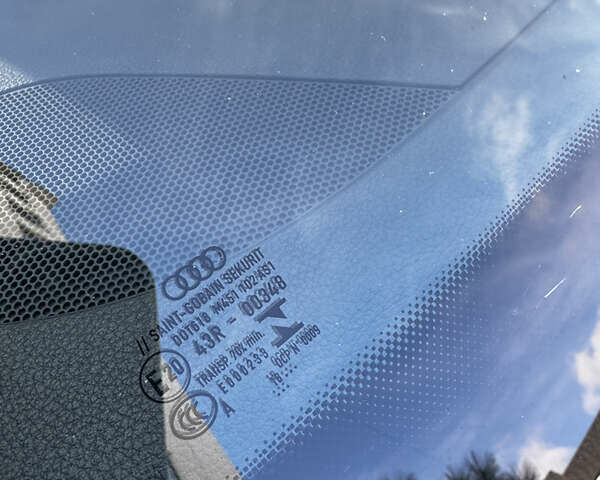 Білий Ауді А4, об'ємом двигуна 1.98 л та пробігом 96 тис. км за 19500 $, фото 18 на Automoto.ua