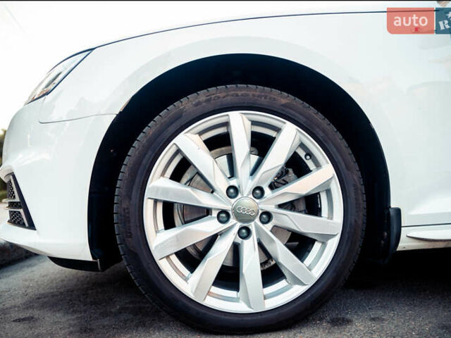 Білий Ауді А4, об'ємом двигуна 1.98 л та пробігом 150 тис. км за 21500 $, фото 12 на Automoto.ua