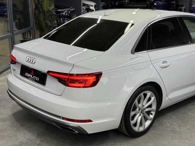 Белый Ауди А4, объемом двигателя 2 л и пробегом 97 тыс. км за 18900 $, фото 9 на Automoto.ua