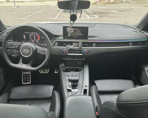 Ауди А4 2018 в Киеве на Automoto.ua Белый Ауди А4, объемом двигателя 2 л и пробегом 170 тыс. км за 19500 $, фото 4 на Automoto.ua