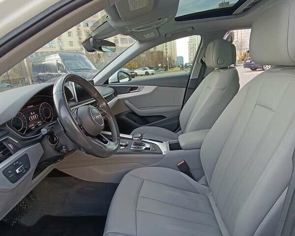 Білий Ауді А4, об'ємом двигуна 2 л та пробігом 132 тис. км за 17000 $, фото 9 на Automoto.ua