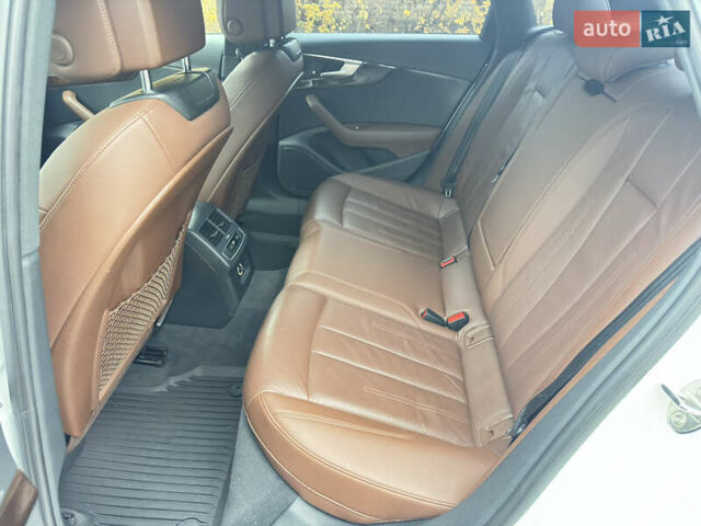 Білий Ауді А4, об'ємом двигуна 1.98 л та пробігом 97 тис. км за 19999 $, фото 9 на Automoto.ua