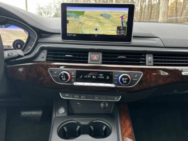 Білий Ауді А4, об'ємом двигуна 2 л та пробігом 30 тис. км за 12000 $, фото 8 на Automoto.ua