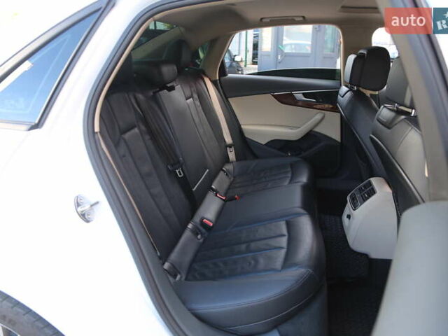 Білий Ауді А4, об'ємом двигуна 2 л та пробігом 74 тис. км за 21500 $, фото 10 на Automoto.ua