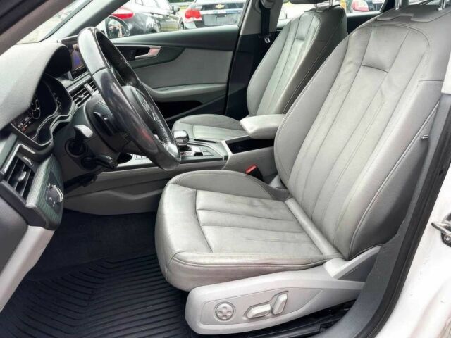 Білий Ауді А4, об'ємом двигуна 2 л та пробігом 33 тис. км за 12000 $, фото 10 на Automoto.ua