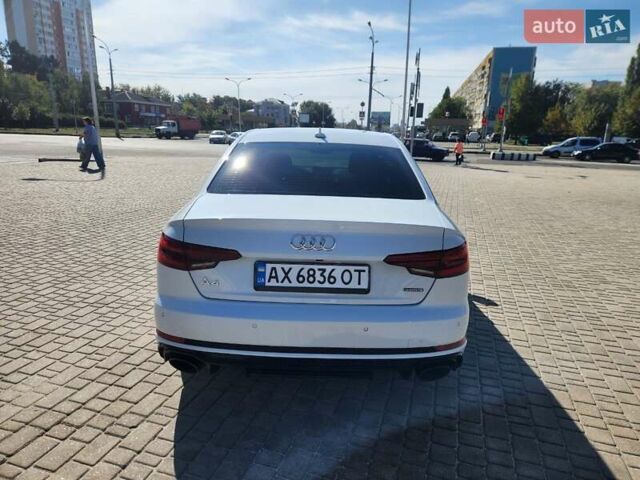 Белый Ауди А4, объемом двигателя 1.98 л и пробегом 86 тыс. км за 23500 $, фото 6 на Automoto.ua