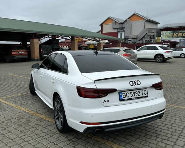 Білий Ауді А4, об'ємом двигуна 2 л та пробігом 98 тис. км за 25000 $, фото 5 на Automoto.ua