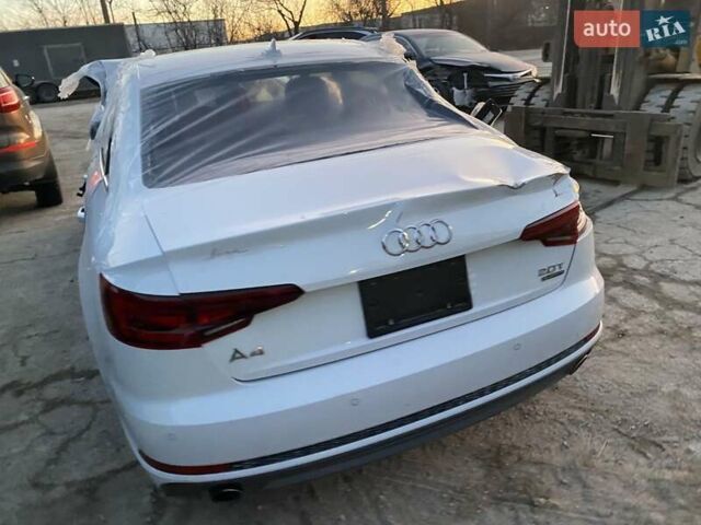 Білий Ауді А4, об'ємом двигуна 2 л та пробігом 53 тис. км за 8500 $, фото 3 на Automoto.ua