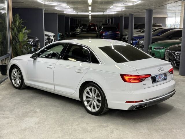 Белый Ауди А4, объемом двигателя 2 л и пробегом 97 тыс. км за 18900 $, фото 12 на Automoto.ua