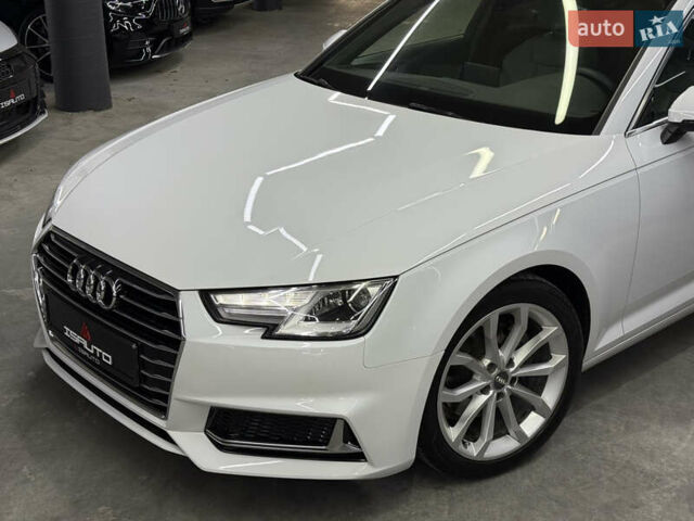 Ауді А4 2018 у Одесі на Automoto.ua Білий Ауді А4, об'ємом двигуна 1.98 л та пробігом 97 тис. км за 18900 $, фото 7 на Automoto.ua