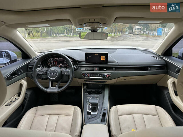 Білий Ауді А4, об'ємом двигуна 2 л та пробігом 156 тис. км за 20500 $, фото 12 на Automoto.ua