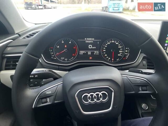 Белый Ауди А4, объемом двигателя 2 л и пробегом 209 тыс. км за 20800 $, фото 5 на Automoto.ua