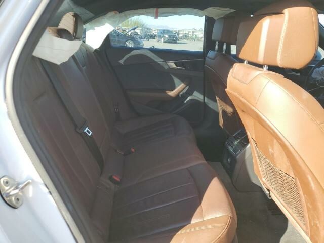 Белый Ауди А4, объемом двигателя 2 л и пробегом 88 тыс. км за 16200 $, фото 9 на Automoto.ua