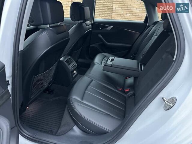 Белый Ауди А4, объемом двигателя 1.98 л и пробегом 72 тыс. км за 20500 $, фото 14 на Automoto.ua