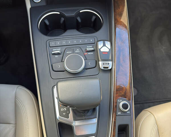 Білий Ауді А4, об'ємом двигуна 2 л та пробігом 42 тис. км за 18000 $, фото 20 на Automoto.ua