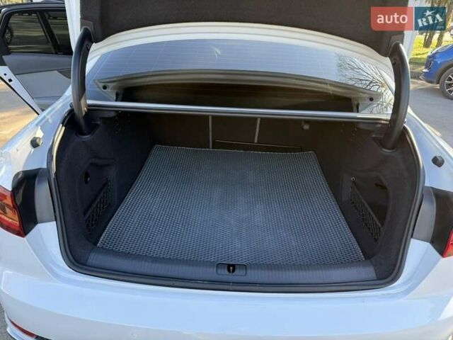 Белый Ауди А4, объемом двигателя 1.98 л и пробегом 79 тыс. км за 27500 $, фото 29 на Automoto.ua