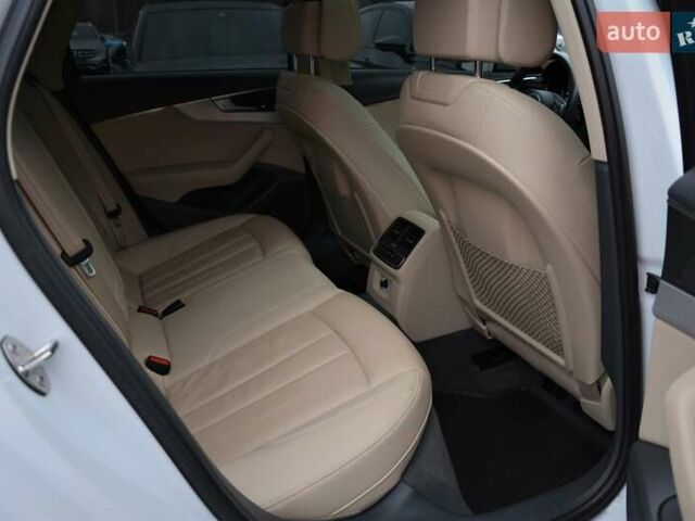 Белый Ауди А4, объемом двигателя 1.98 л и пробегом 79 тыс. км за 22000 $, фото 46 на Automoto.ua