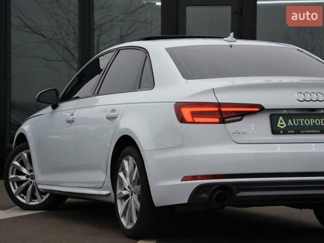 Белый Ауди А4, объемом двигателя 1.98 л и пробегом 79 тыс. км за 22000 $, фото 8 на Automoto.ua