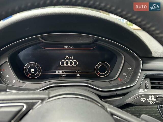 Білий Ауді А4, об'ємом двигуна 2 л та пробігом 272 тис. км за 14500 $, фото 14 на Automoto.ua