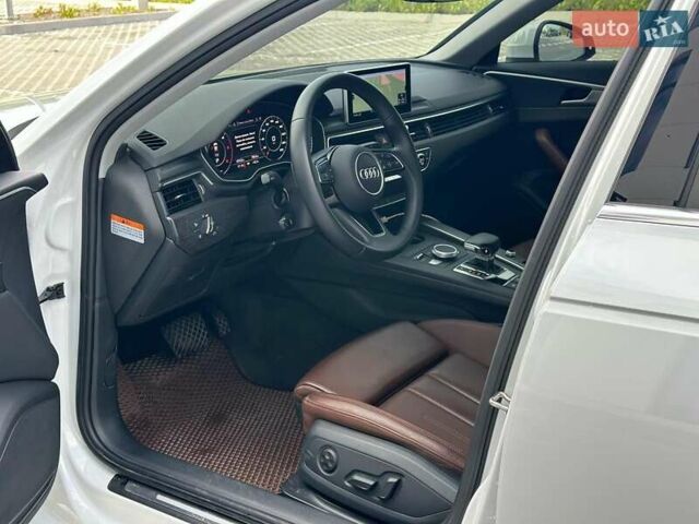 Білий Ауді А4, об'ємом двигуна 2 л та пробігом 45 тис. км за 25499 $, фото 2 на Automoto.ua