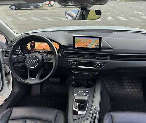 Білий Ауді А4, об'ємом двигуна 2 л та пробігом 100 тис. км за 18000 $, фото 9 на Automoto.ua