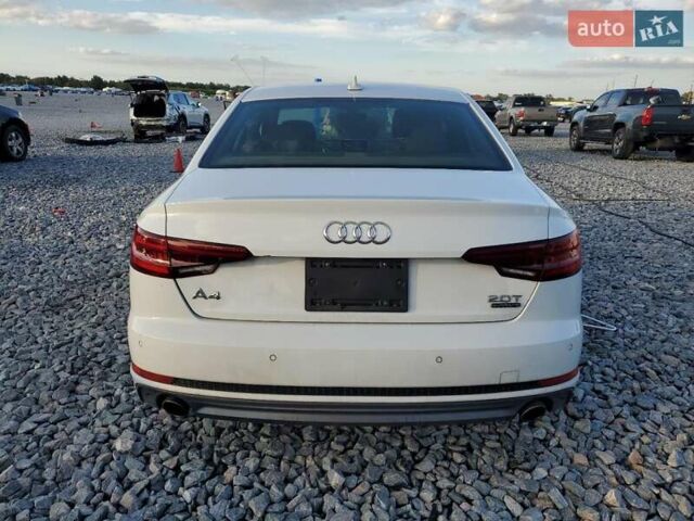 Белый Ауди А4, объемом двигателя 2 л и пробегом 50 тыс. км за 4000 $, фото 5 на Automoto.ua