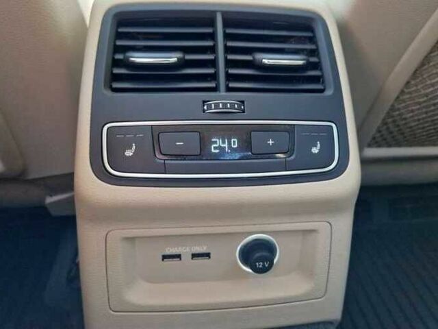 Белый Ауди А4, объемом двигателя 0 л и пробегом 75 тыс. км за 16000 $, фото 16 на Automoto.ua