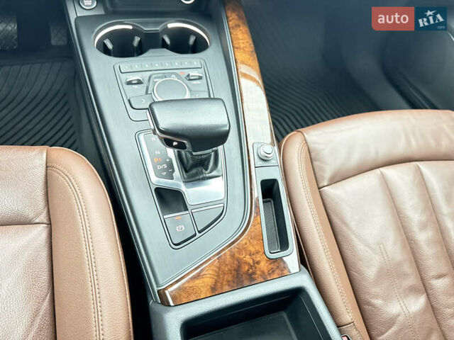 Білий Ауді А4, об'ємом двигуна 1.98 л та пробігом 97 тис. км за 19999 $, фото 18 на Automoto.ua