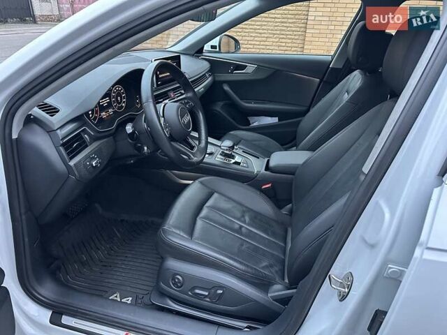 Белый Ауди А4, объемом двигателя 1.98 л и пробегом 72 тыс. км за 20500 $, фото 12 на Automoto.ua