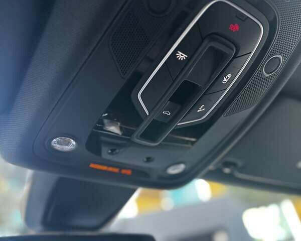 Ауді А4 2018 у Києві на Automoto.ua Білий Ауді А4, об'ємом двигуна 1.98 л та пробігом 96 тис. км за 19999 $, фото 21 на Automoto.ua