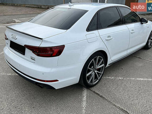 Білий Ауді А4, об'ємом двигуна 1.98 л та пробігом 75 тис. км за 17400 $, фото 2 на Automoto.ua