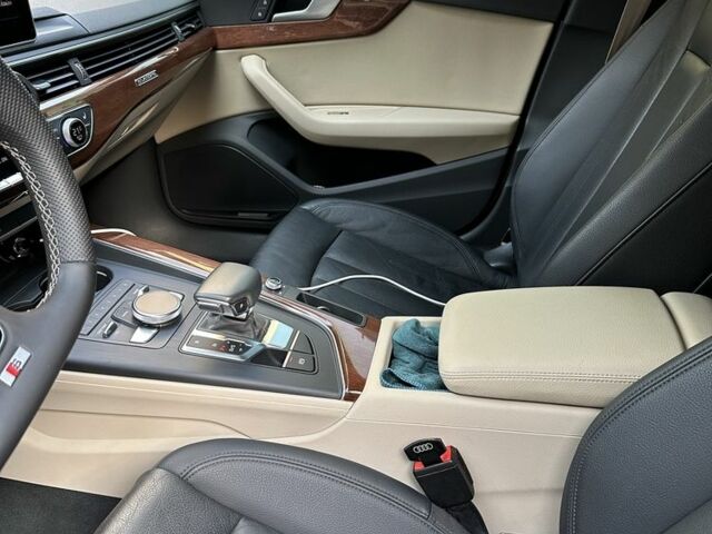 Ауди А4 2018 в Николаеве на Automoto.ua Белый Ауди А4, объемом двигателя 0 л и пробегом 75 тыс. км за 19300 $, фото 8 на Automoto.ua