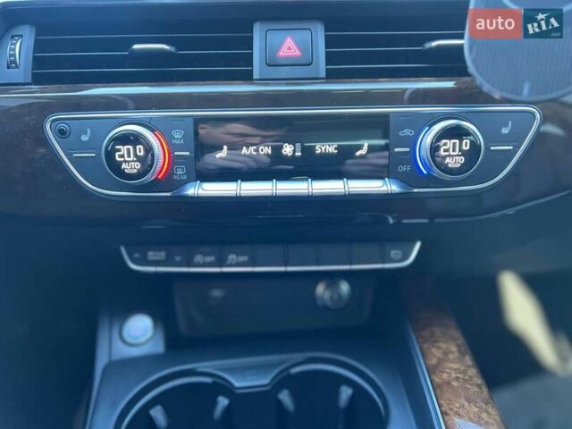 Ауді А4 2018 у Стрые на Automoto.ua Білий Ауді А4, об'ємом двигуна 1.98 л та пробігом 114 тис. км за 19700 $, фото 25 на Automoto.ua