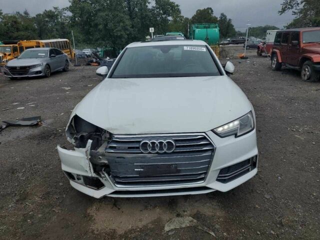 Белый Ауди А4, объемом двигателя 2 л и пробегом 107 тыс. км за 12900 $, фото 2 на Automoto.ua