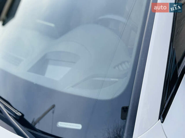 Білий Ауді А4, об'ємом двигуна 1.98 л та пробігом 89 тис. км за 23500 $, фото 10 на Automoto.ua