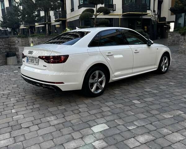 Ауді А4 2018 у Києві на Automoto.ua Білий Ауді А4, об'ємом двигуна 1.98 л та пробігом 96 тис. км за 19999 $, фото 5 на Automoto.ua