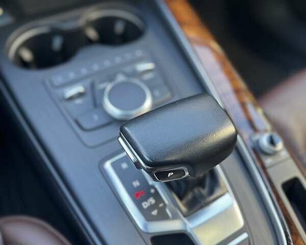 Ауді А4 2018 у Києві на Automoto.ua Білий Ауді А4, об'ємом двигуна 1.98 л та пробігом 96 тис. км за 19999 $, фото 20 на Automoto.ua