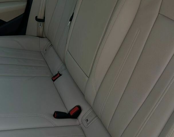 Білий Ауді А4, об'ємом двигуна 2 л та пробігом 157 тис. км за 16500 $, фото 22 на Automoto.ua