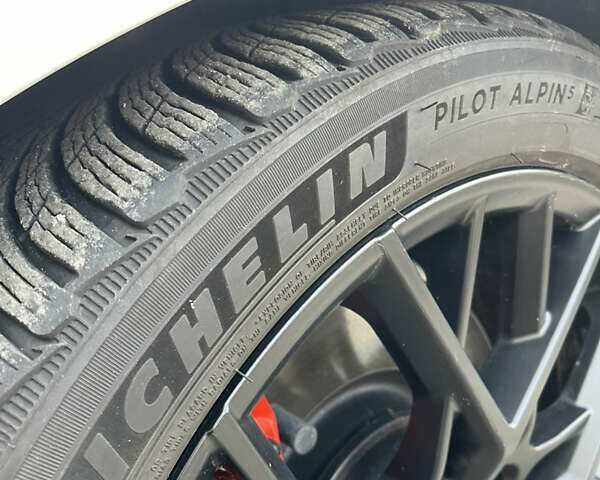 Білий Ауді А4, об'ємом двигуна 1.98 л та пробігом 89 тис. км за 23500 $, фото 29 на Automoto.ua