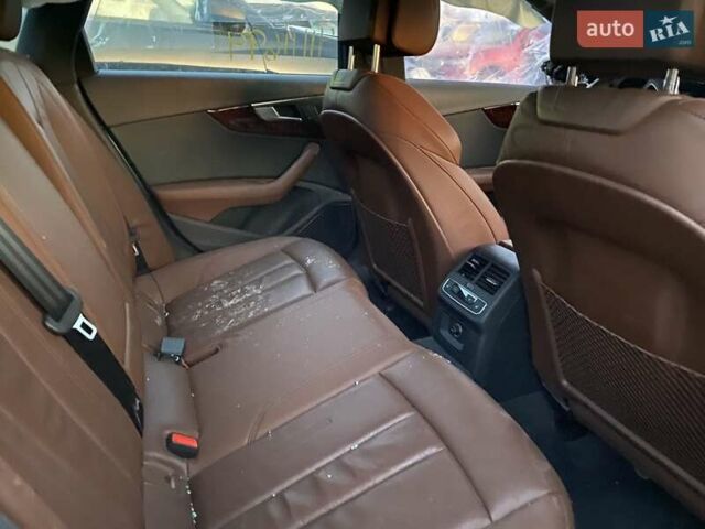 Білий Ауді А4, об'ємом двигуна 2 л та пробігом 53 тис. км за 8500 $, фото 1 на Automoto.ua