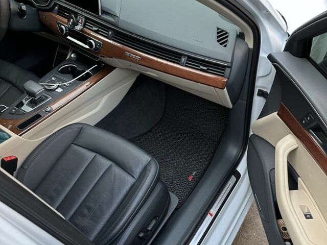 Ауди А4 2018 в Николаеве на Automoto.ua Белый Ауди А4, объемом двигателя 0 л и пробегом 75 тыс. км за 19300 $, фото 6 на Automoto.ua