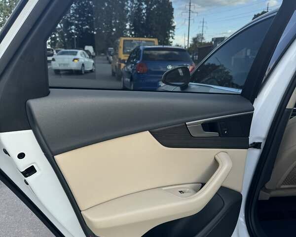 Білий Ауді А4, об'ємом двигуна 2 л та пробігом 75 тис. км за 22000 $, фото 11 на Automoto.ua