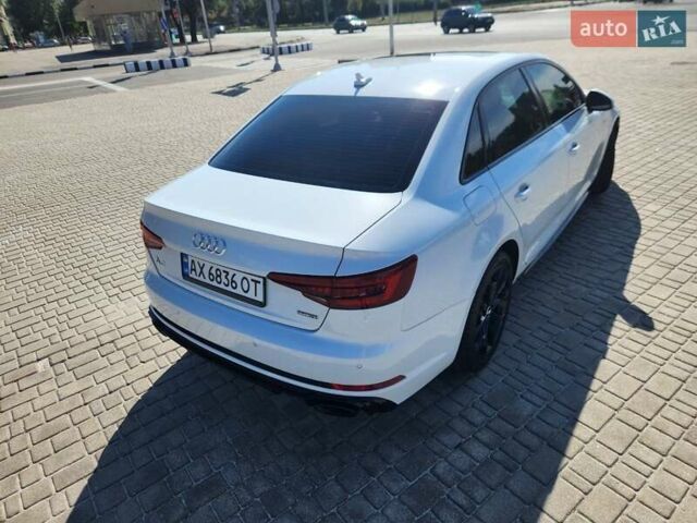 Белый Ауди А4, объемом двигателя 1.98 л и пробегом 86 тыс. км за 23500 $, фото 25 на Automoto.ua